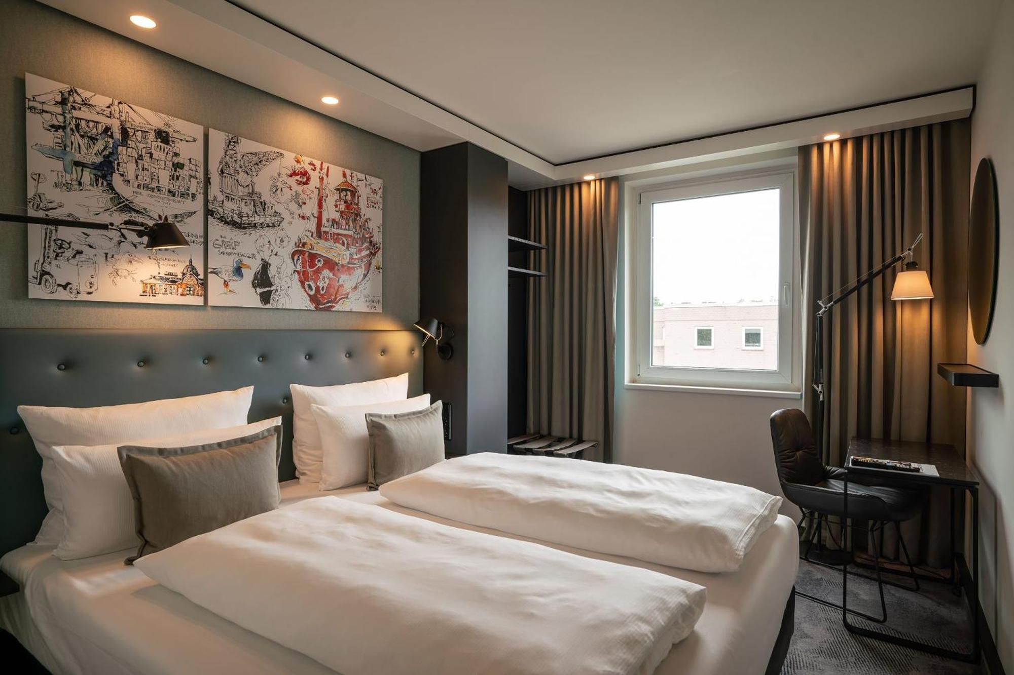 Motel One Hamburg-Altona Экстерьер фото