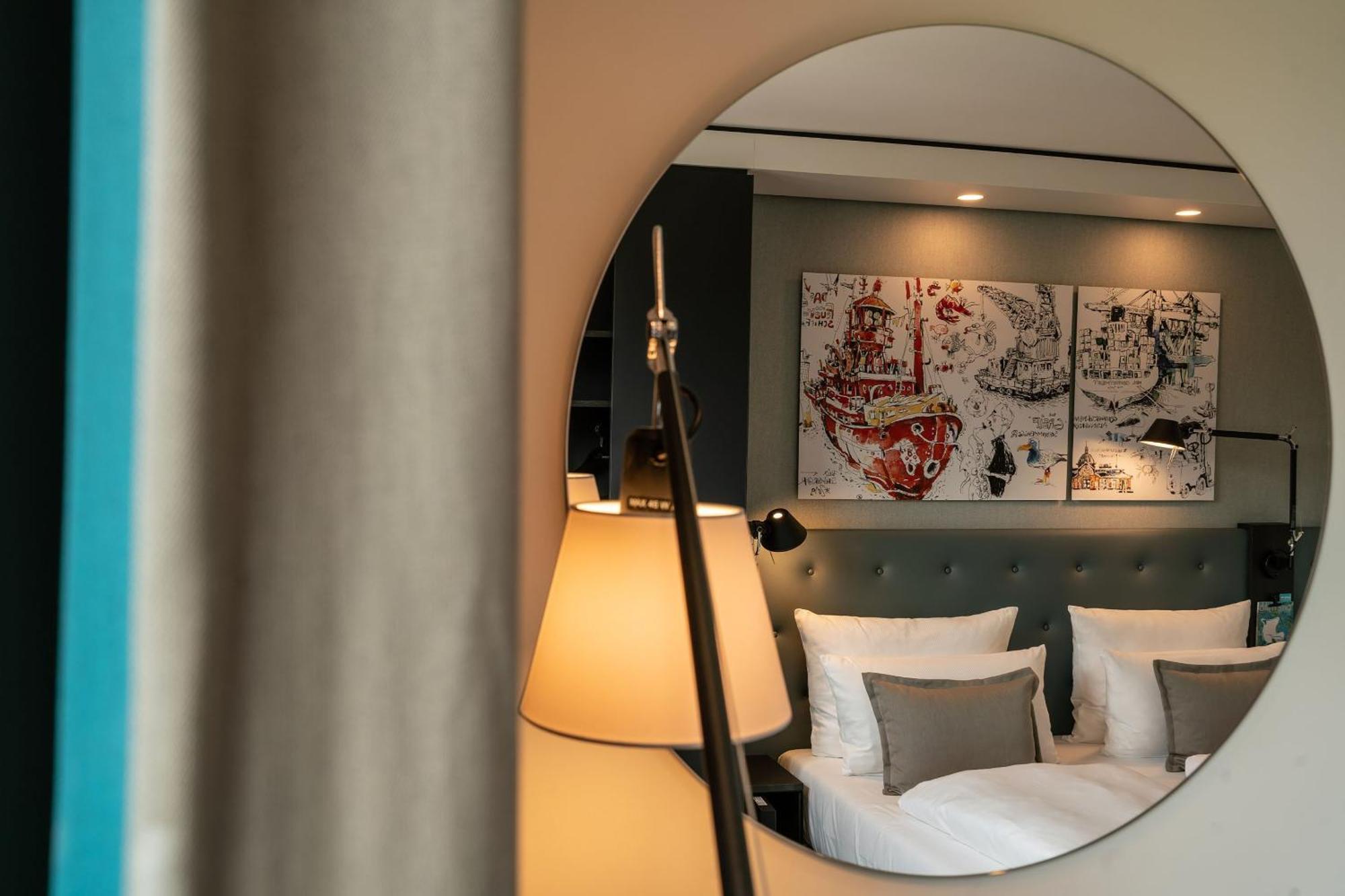 Motel One Hamburg-Altona Экстерьер фото